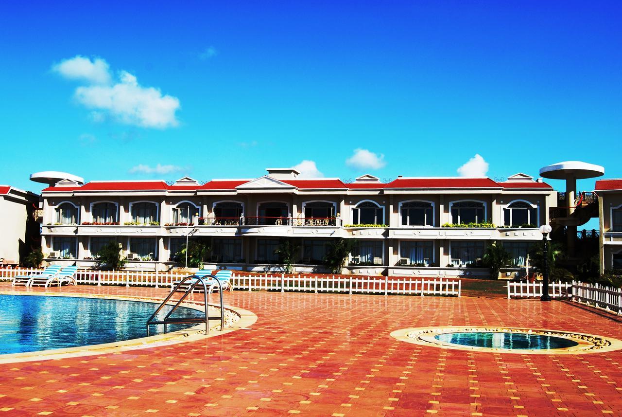 Kohinoor Samudra Beach Resort, Ratnāgiri Exterior foto